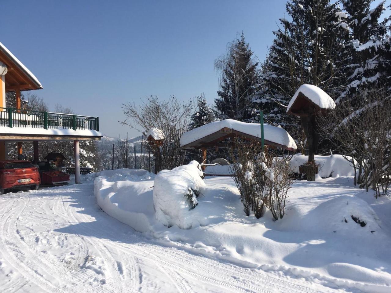 Gaestehaus Schmid Sankt Johann im Saggautal Εξωτερικό φωτογραφία